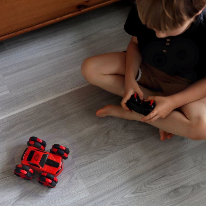 Woopie Zabavno RC vozilo s akrobacijama 360° s daljinskim upravljanjem 2,4 GHz