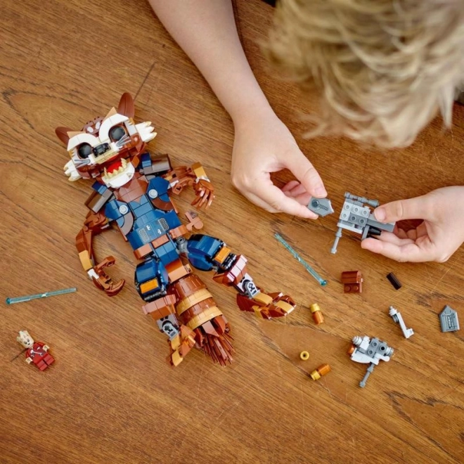 LEGO4 Marvel 76282 Raketa i mali Groot