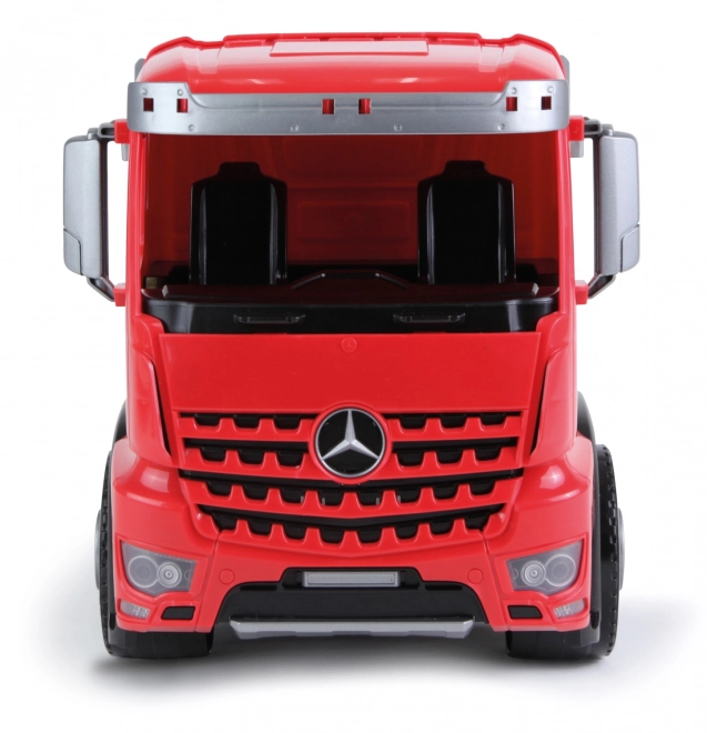 Lena Mercedes Arocs kiper