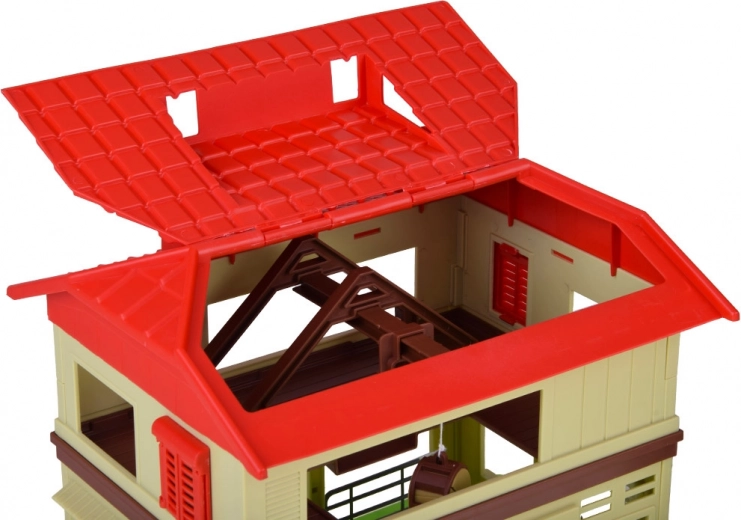 Štala koja se otvara za realistično igranje