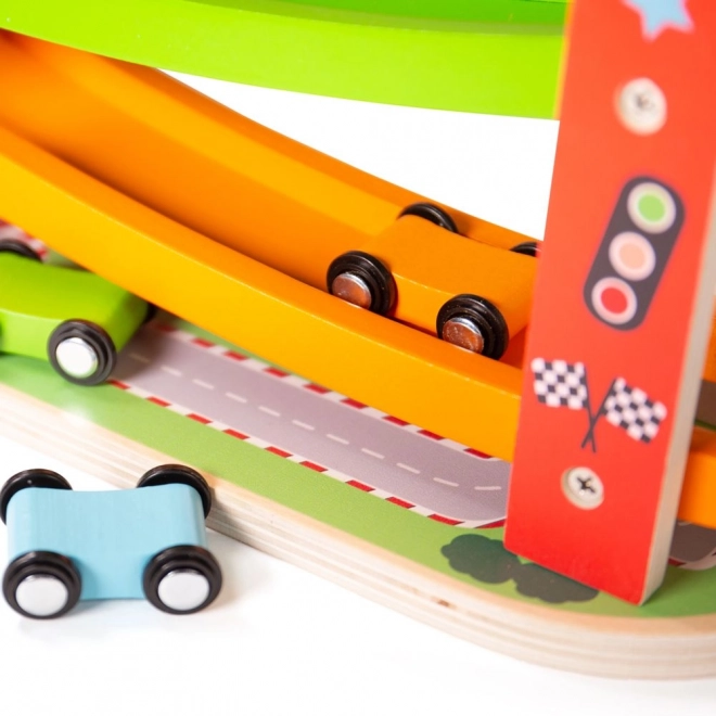 Drvena trkaća staza za automobile od Bigjigs Toys