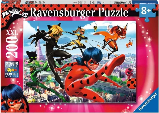Ravensburger puzzle Čudesna Bubamara i Crni mačak 200 komada