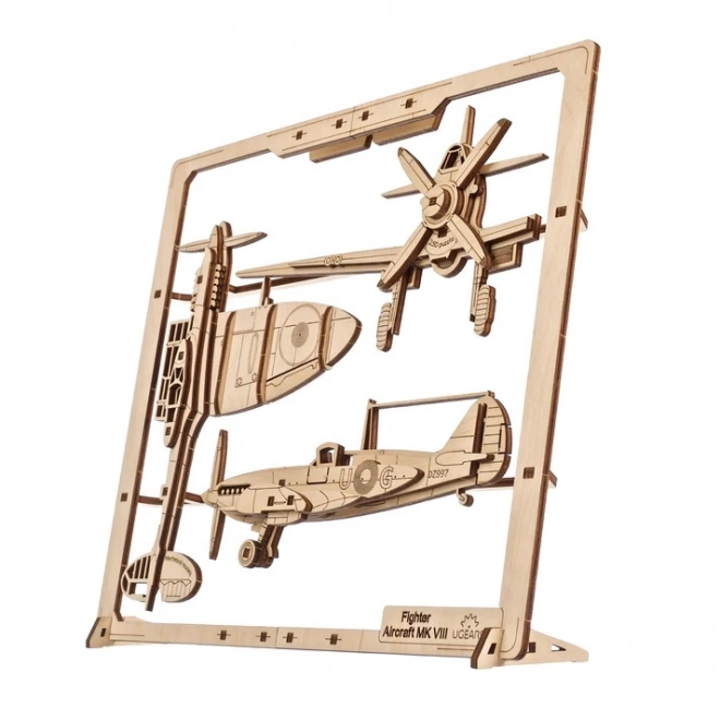 Ugears drveni mehanički puzzle Lovac avion