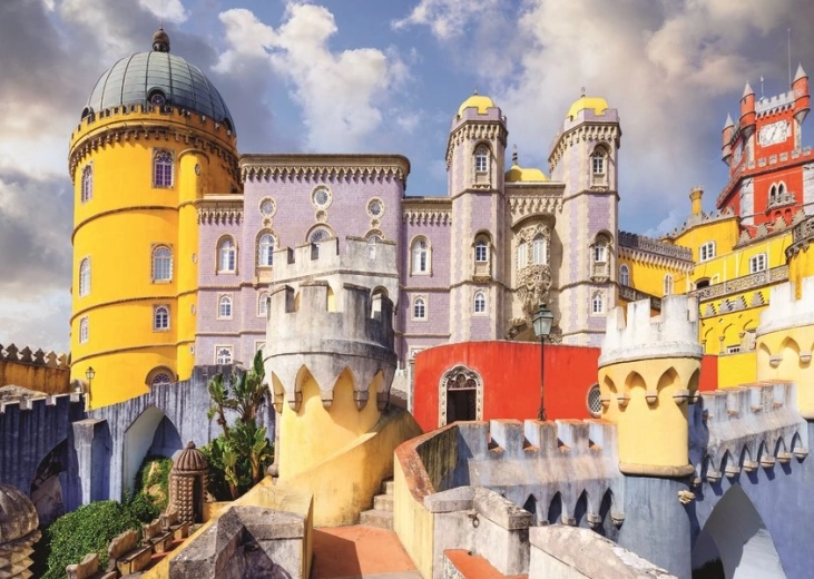 Ravensburger puzzle Impozantne utvrde i dvorci: Pena, Portugal – 1000 dijelova