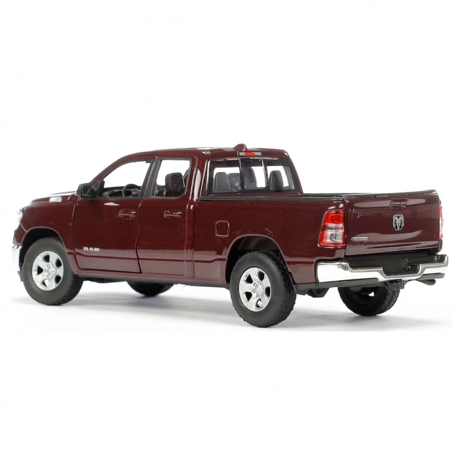 Model automobila RAM 1500 2019 od Welly