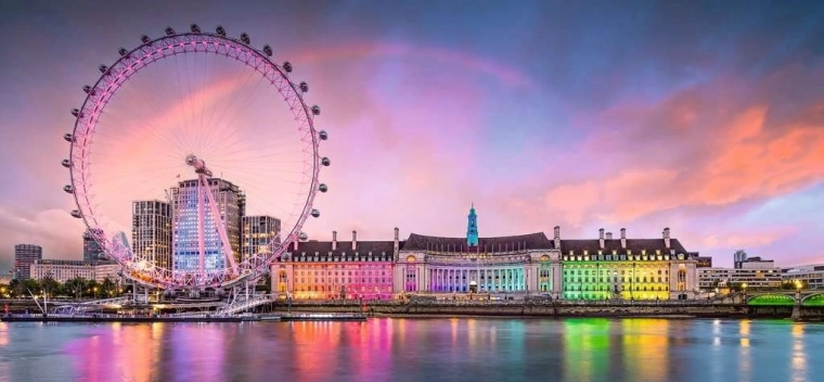 Impresivna panorama Londona u živopisnim bojama