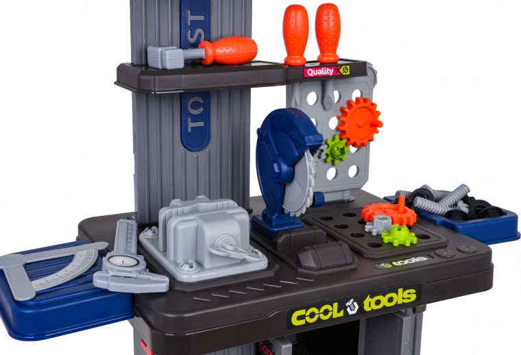 Realistična radionica s alatom