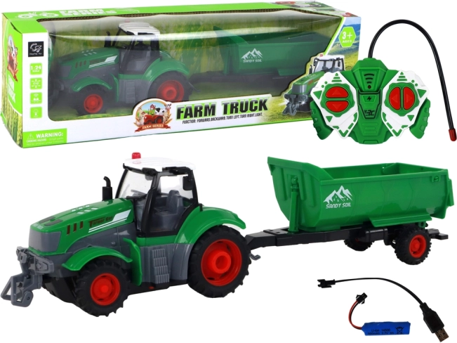 Daljinski upravljani traktor s prikolicom 1:24, zeleni