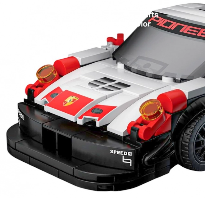 349el Set kockica sportskih automobila. Bijela