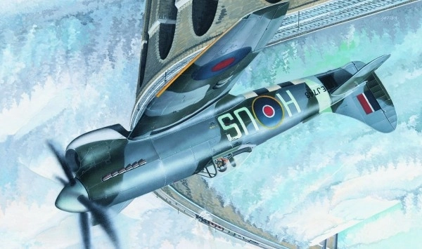 Model Hawker Tempest MK.V 14,2x17,3cm u kutiji 25x14,5x4,5cm