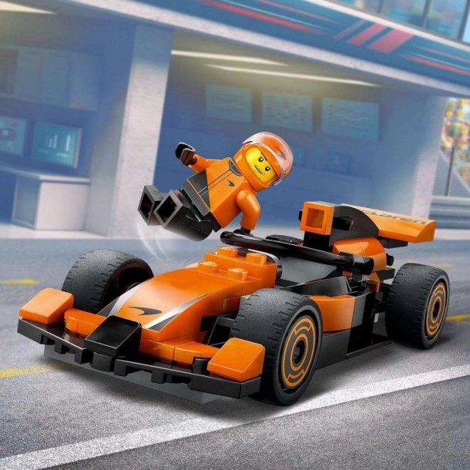 LEGO® City 60442 Vozač F1 s trkaćim automobilom McLaren
