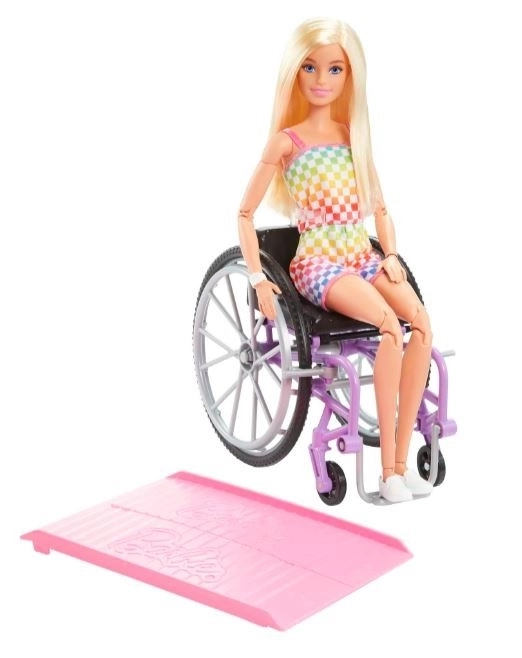 Barbie Modelka u invalidskim kolicima u kariranom kombinezonu HJT13