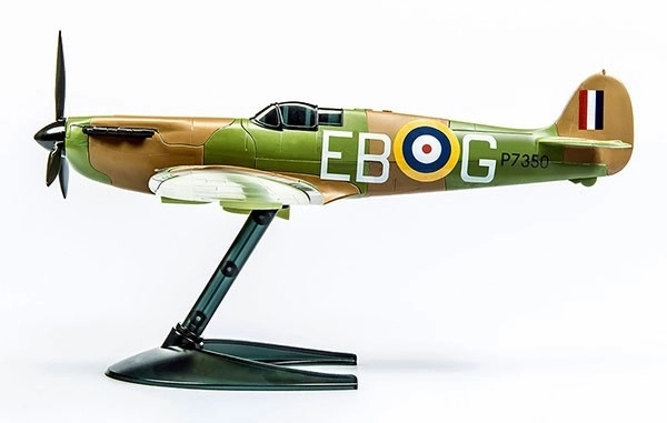 Plastični model QUICKBUILD Supermarine Spitfire
