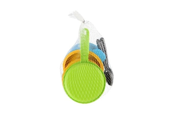 Set plastičnog posuđa u boji 12 kom u mrežici 12m+
