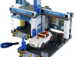 Bosch servisna stanica s autopraonicom i automobilom