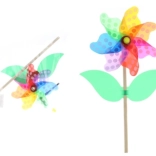 Vjetrenjača cvijet na plastičnoj motki