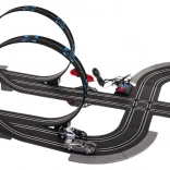 Trkaća staza s autima + cigle