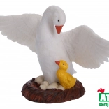 Figurica guske s mladičem