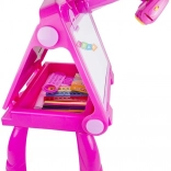 Ružičasta ploča s projektorom za crtanje i slikanje