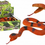 Gumena smeđa zmija s crno-sivim mrljama